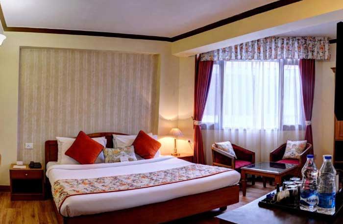 Summit Hotel